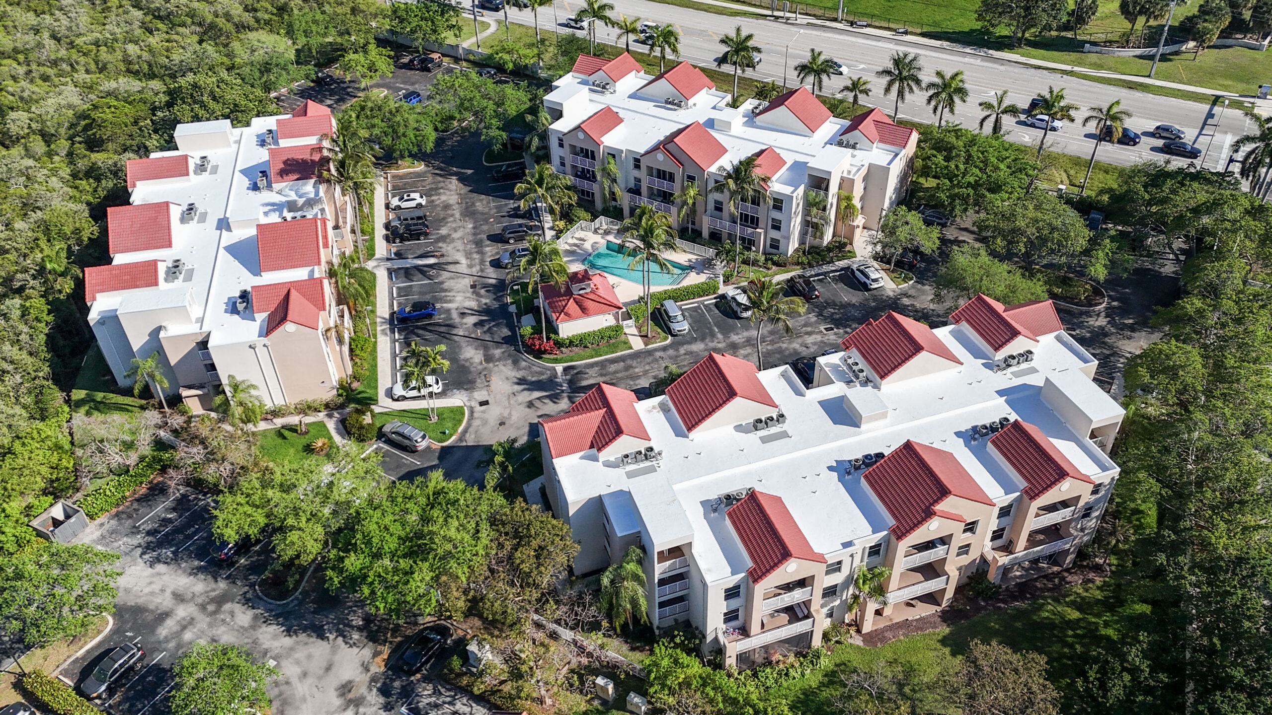 Commercial roofing restoration services near Fort Lauderdale by Rainbow Roofing Solutions, LLC