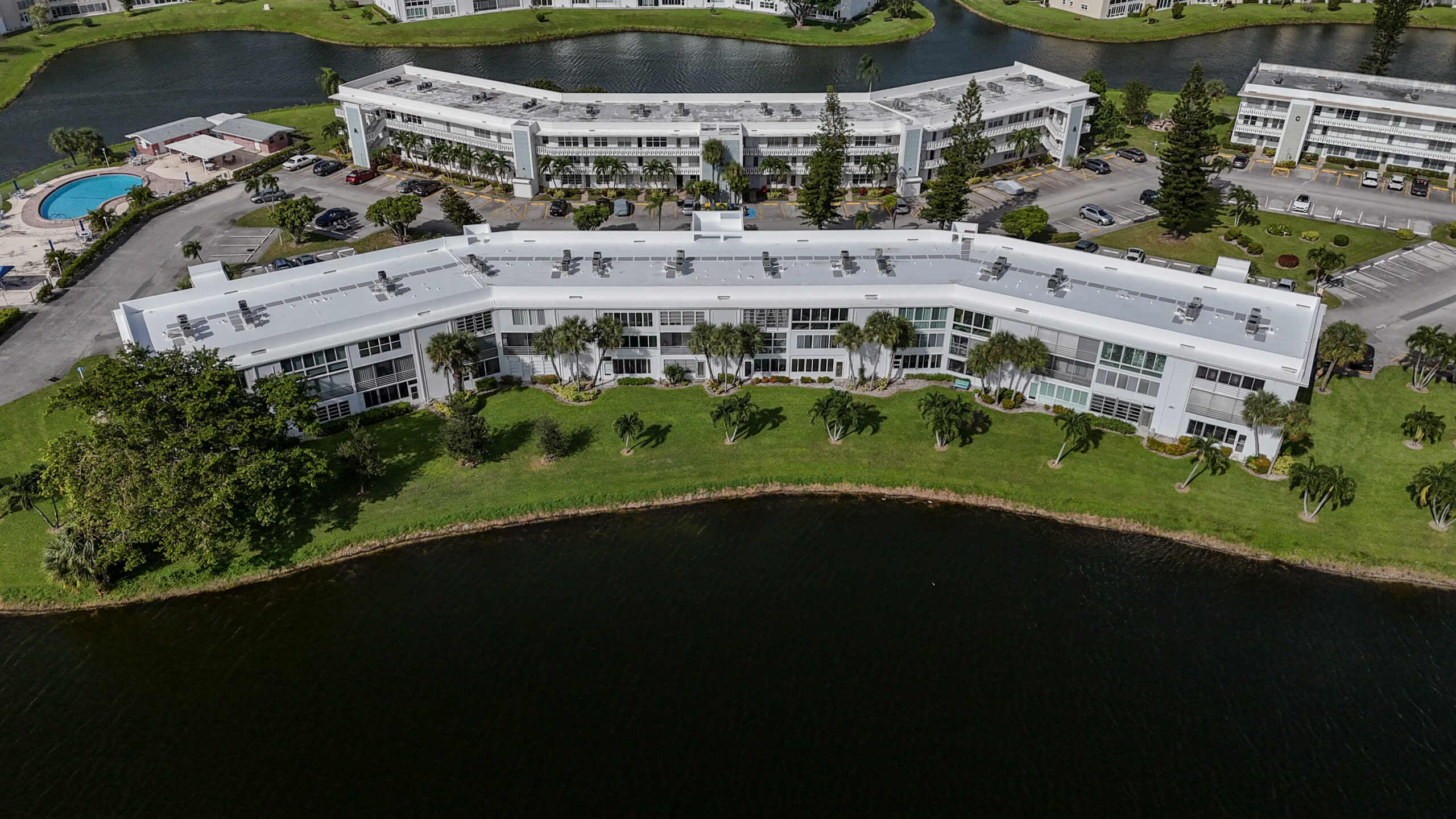 Rainbow Roofing Solutions, LLC providing Palm Beach roofing contractor services and roof repairs, including roof inspections, leak repairs, shingle repairs, tile repairs, flat roof repairs, storm damage support, and maintenance.
