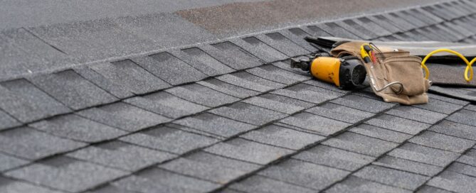 Who provides residential roof inspections and repairs in Plantation?