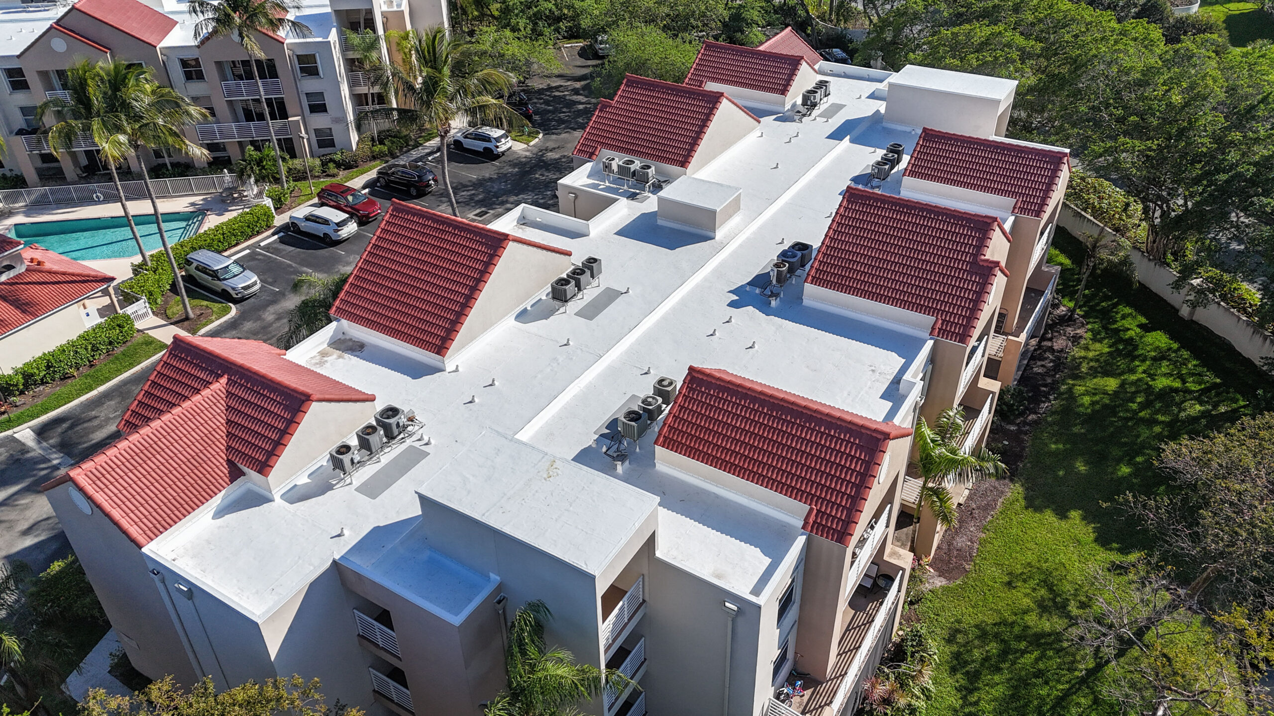 Commercial roofing company near me serving Broward County, Florida — Rainbow Roofing Solutions, LLC (BBB Accredited)