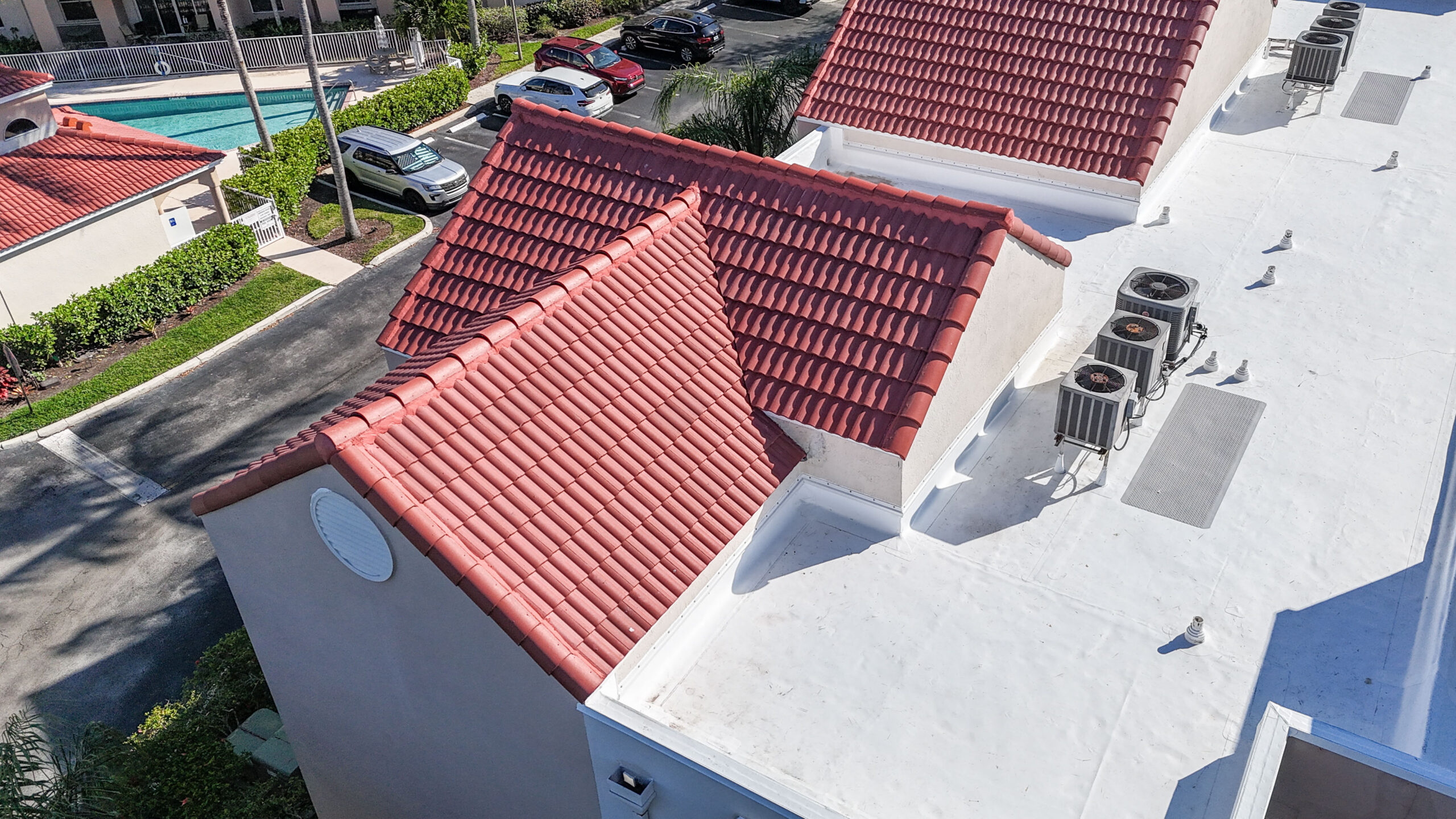 Local TPO commercial roofing companies in Fort Lauderdale including Rainbow Roofing Solutions, LLC